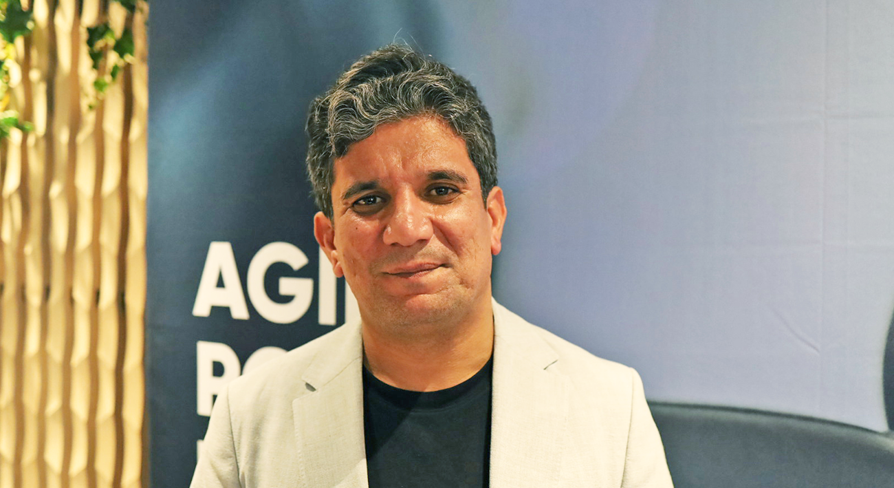 Qassim Khidhir lors de son passage à Paris pour le forum Médias et développement de CFI en juillet 2023.