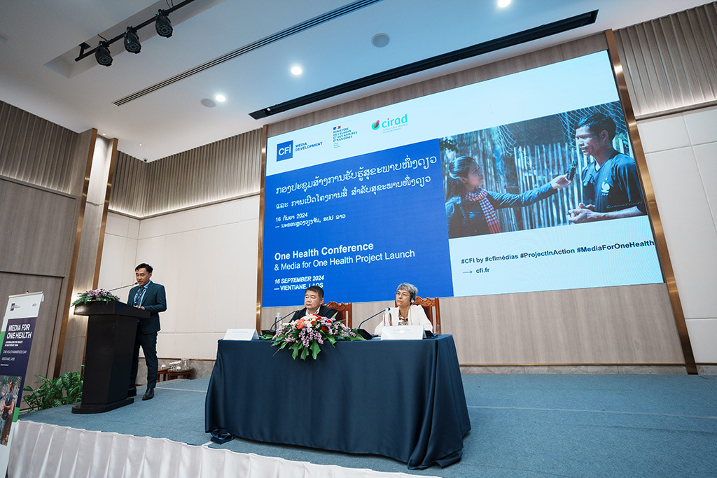 Mr. Bounheng Shoutichak, CFI Project coordinator in Laos, M. Somsavath Phongsa, Head of the Media Department at the Ministry of Information, Culture and Tourism in Lao PDR, and Ms. Nathalie Brat, Cooperation and Cultural Action Counsellor from the French Embassy in Lao PDR.