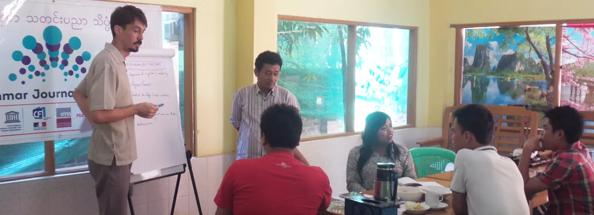Les étudiants du Myanmar Journalism Institute (MJI) à l’épreuve du terrain