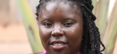 Grâce Ngbaléo