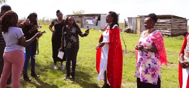 Former des journalistes environnementaux kenyans à l’égalité femmes-hommes