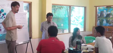 Les étudiants du Myanmar Journalism Institute (MJI) à l’épreuve du terrain