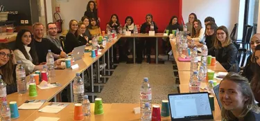 Lanceuses d’alerte : l’IPSI et l’école de journalisme de Grenoble couvrent la thématique lors d’une rédaction éphémère