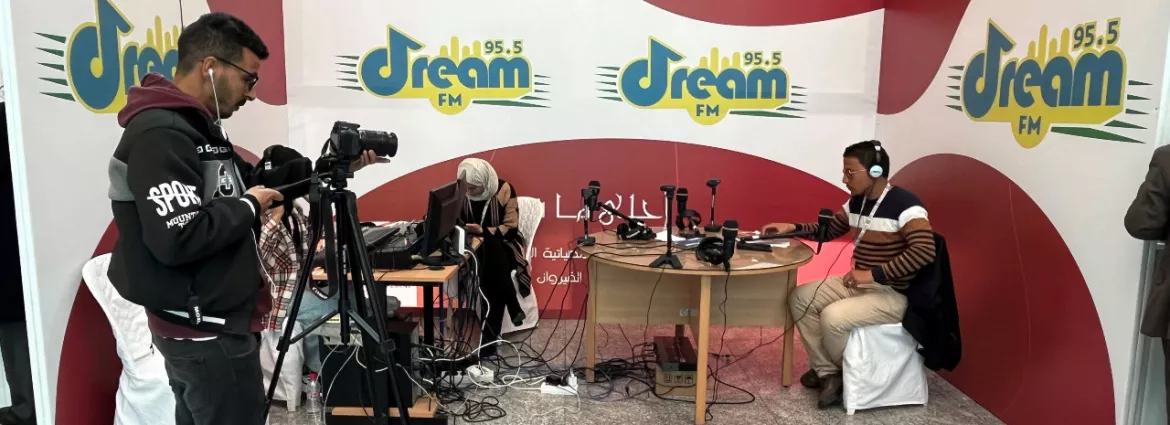 En Tunisie, des émissions de radio donnent la parole aux jeunes de Kairouan