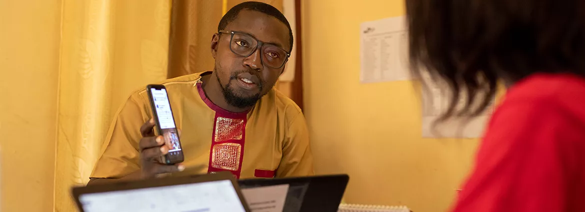 Call for applications for “Desinfox Chad”:
contribute to reliable, objective and independent information in Chad Call for applications for “Desinfox Chad”:
contribute to reliable, objective and independent information in Chad